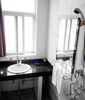 Luoyang Lerujia Hotel Екстер'єр фото